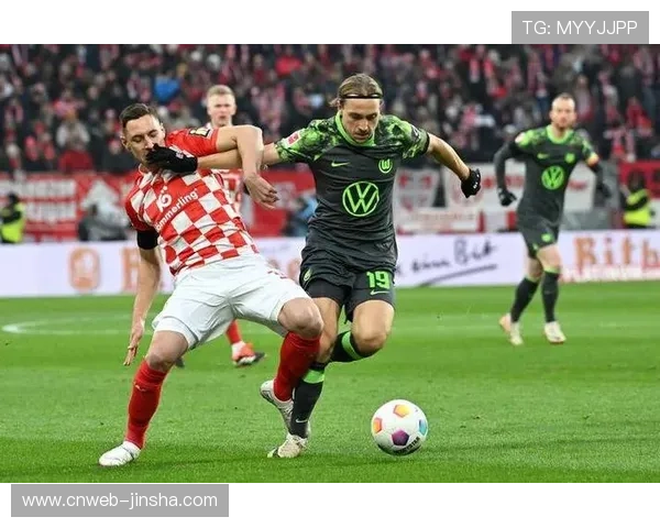 美因茨1-1云达不莱梅，保级关键战平分秋色